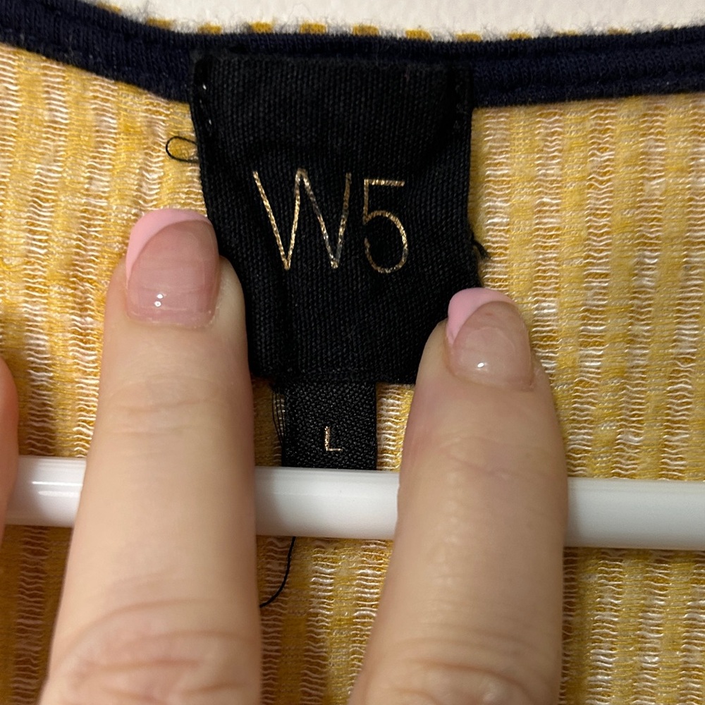 Yellow Striped‎ Button-Up Women's Top size Large - Picture 3 of 6